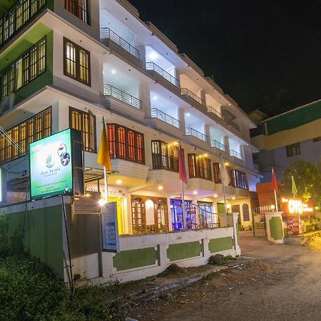 Surya Beach Resort Kovalam Buitenkant foto
