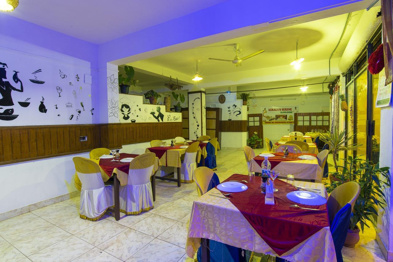 Surya Beach Resort Kovalam Buitenkant foto
