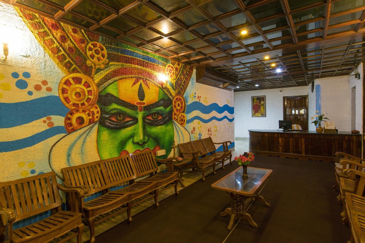 Surya Beach Resort Kovalam Buitenkant foto