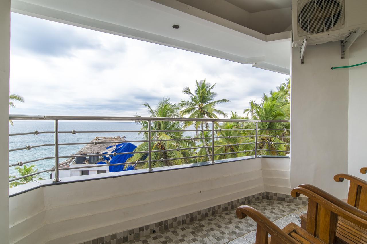 Surya Beach Resort Kovalam Buitenkant foto